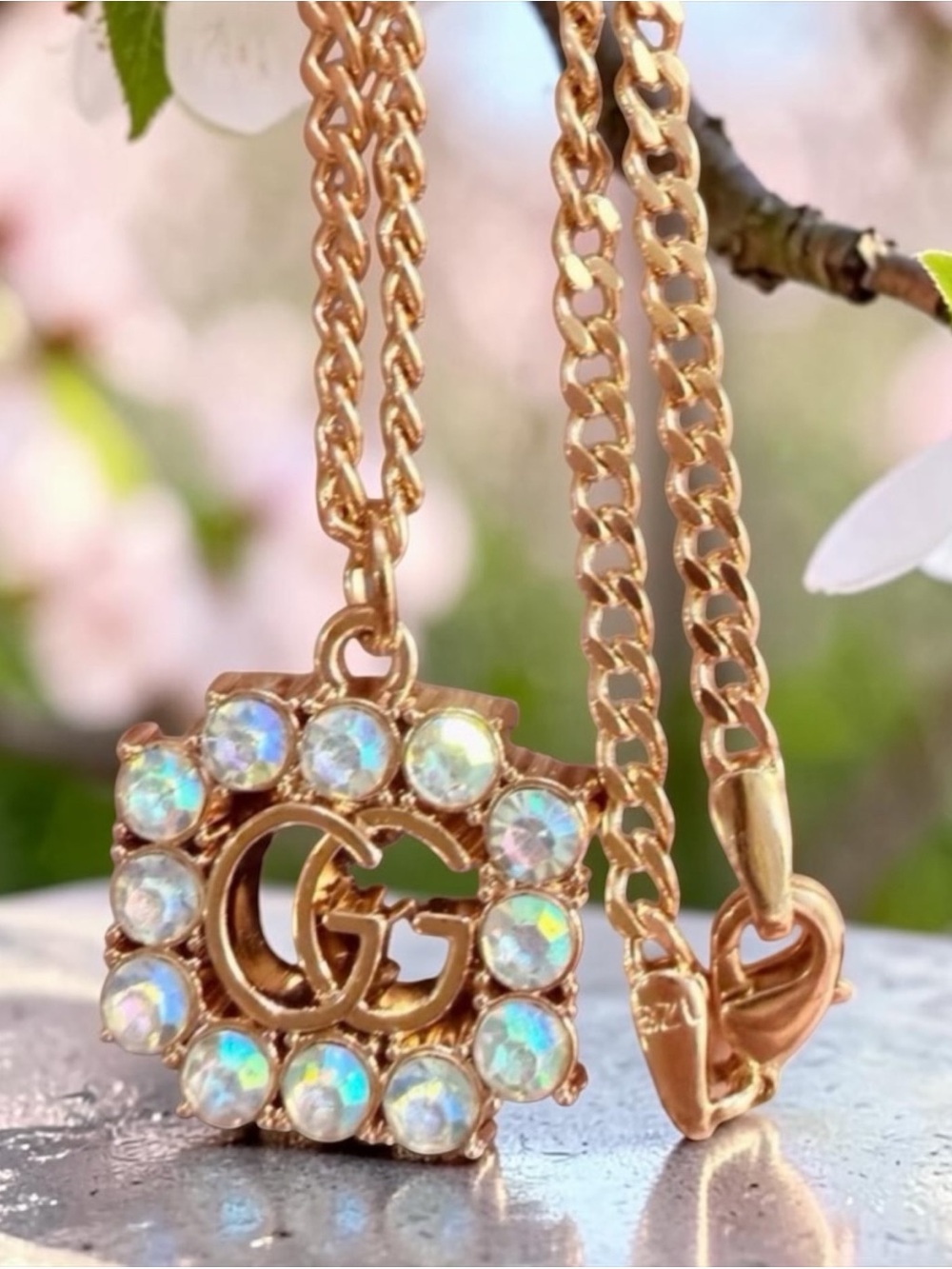 Rhinestone Gold Logo Pendant | 20"
Cuban Linked Gold Filled Necklace NEW